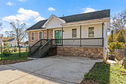 15 Donaldson St, Greenville, SC 29611