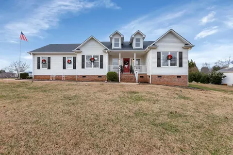 18 Brooke Lee Cir, Taylors, SC 29687