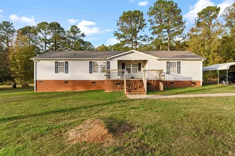 214 Suburban Dr, Greenwood, SC 29646