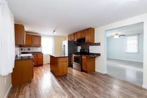 102 Beech St, Gaffney, SC 29340 photo 7
