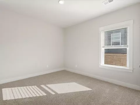 1034 Hillcraft Dr, Greer, SC 29651 photo 15