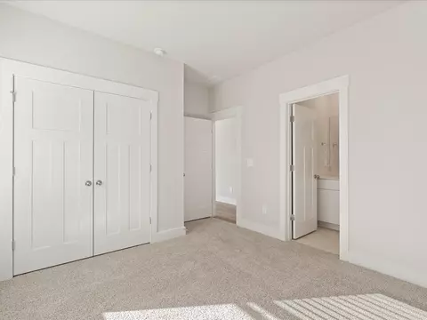 1034 Hillcraft Dr, Greer, SC 29651 photo 16
