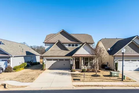 625 Ivywood Pl, Boiling Springs, SC 29316