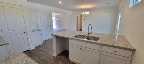 6043 Willutuck Dr, Boiling Springs, SC 29316 photo 6