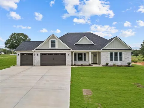 1008 Messer Farm Ln, Inman, SC 29349