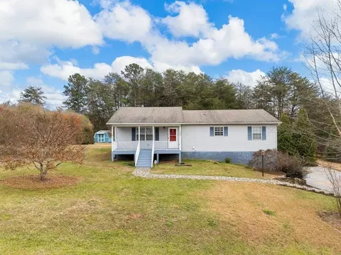 103 Clarice Cir, Landrum, SC 29356