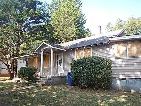 168 Tucapau Rd, Wellford, SC 29385