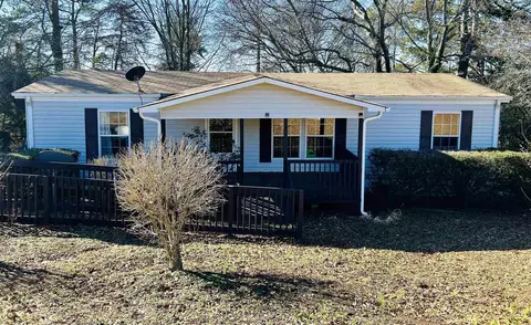 16 Jantzen Ct, Seneca, SC 29672