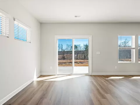 1084 Appalachian Dr, Moore, SC 29369 photo 12