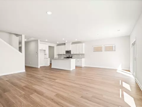 1084 Appalachian Dr, Moore, SC 29369 photo 5