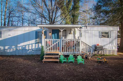 2680 Melvin Hill Rd, Campobello, SC 29322
