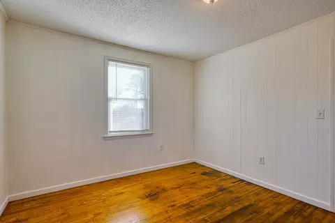 Bedroom - 111 Forest Ln, Arcadia, SC 29320 photo 3 of 11