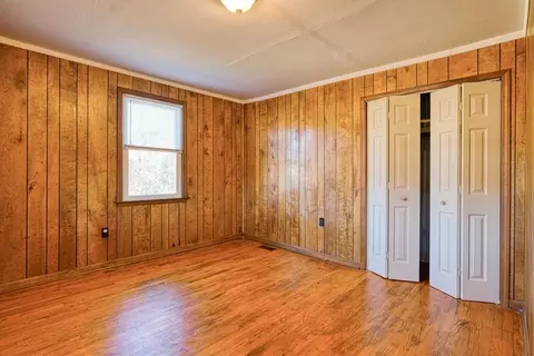 Bedroom - 111 Forest Ln, Arcadia, SC 29320 photo 8 of 11