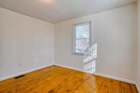 Bedroom - 111 Forest Ln, Arcadia, SC 29320 photo 1 of 11