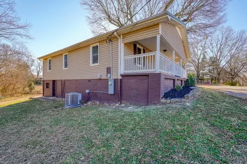 Exterior - 111 Forest Ln, Arcadia, SC 29320 photo 5 of 11
