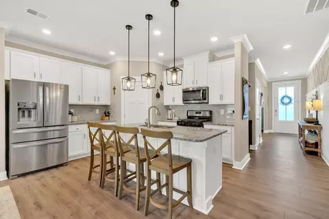 269 Delbourne Ln, Greer, SC 29651 photo 2