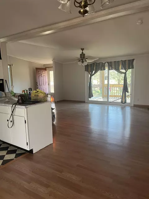 738 Darwin Rd, Gaffney, SC 29340 photo 7