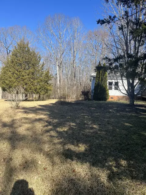 738 Darwin Rd, Gaffney, SC 29340 photo 2