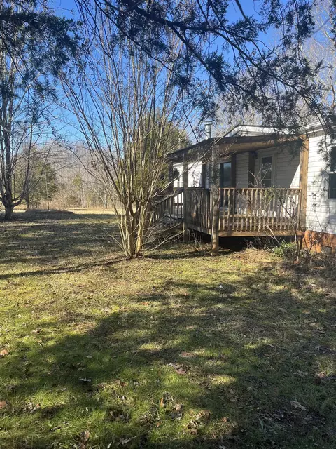 738 Darwin Rd, Gaffney, SC 29340 photo 3
