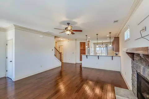 802 Lynshire Ln, Moore, SC 29369 photo 2