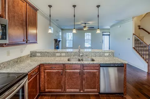 802 Lynshire Ln, Moore, SC 29369 photo 12