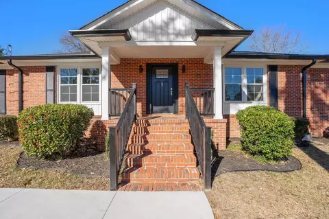 5 Kingsridge Dr, Greenville, SC 29615
