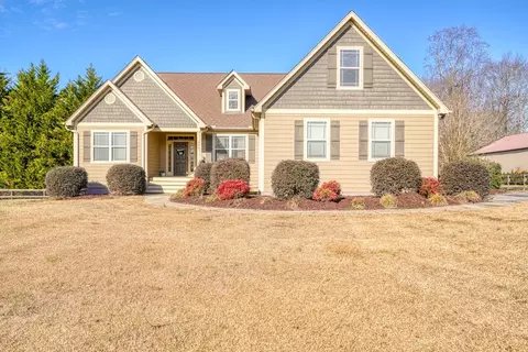 308 Clear Spring Rd, Simpsonville, SC 29681
