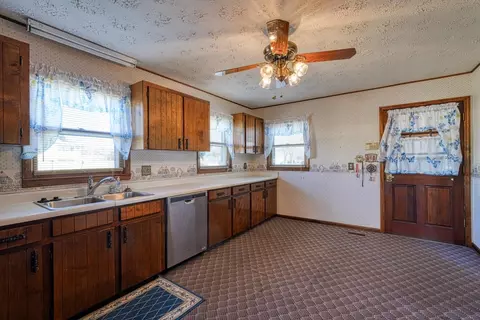 201 Old Salem Rd, Moore, SC 29369 photo 6