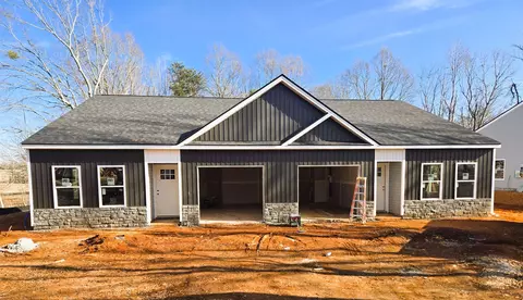 1281-1283 Fairview Church Rd, Spartanburg, SC 29303