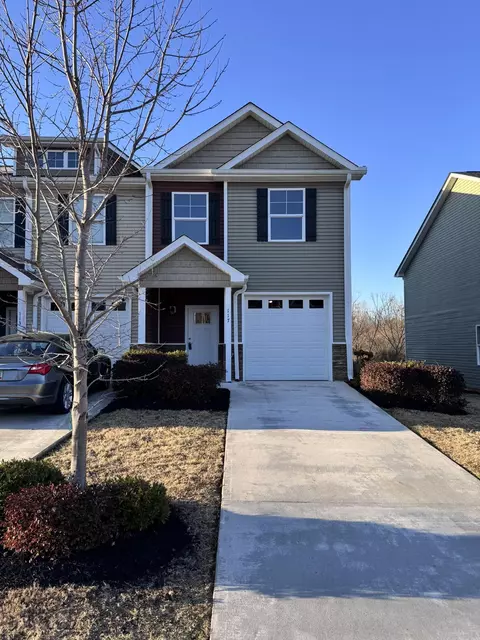 117 Valley Creek Dr, Boiling Springs, SC 29316