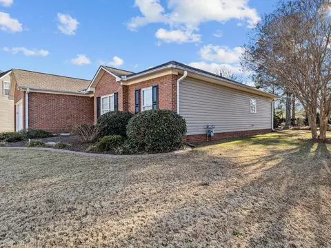 331 Bloomfield Ct, Moore, SC 29369 photo 2