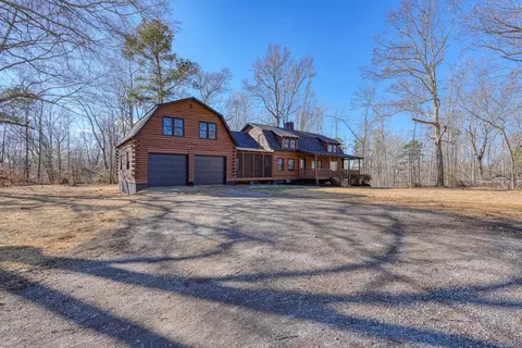 1455 Shoally Creek Rd, Boiling Springs, SC 29316