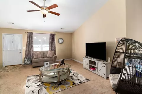 311 Alexander Ct, Laurens, SC 29360 photo 4
