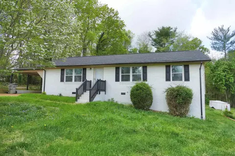 212 Villa Dr, Gaffney, SC 29340