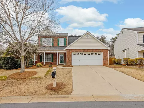216 Dartmoor Dr, Spartanburg, SC 29301