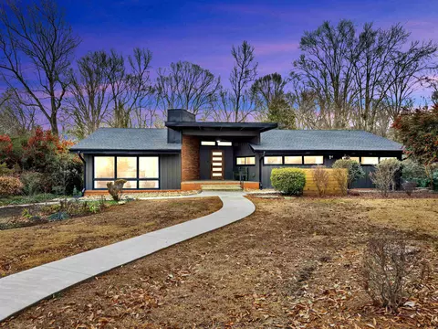 886 W O Ezell Blvd, Spartanburg, SC 29301