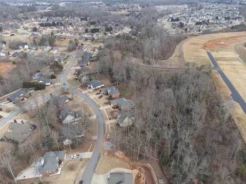 511 Scenic Oak Dr, Moore, SC 29369 photo 4