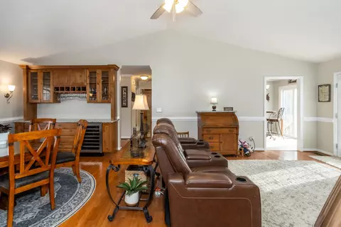 45 Rollingreen Rd, Greer, SC 29651 photo 6