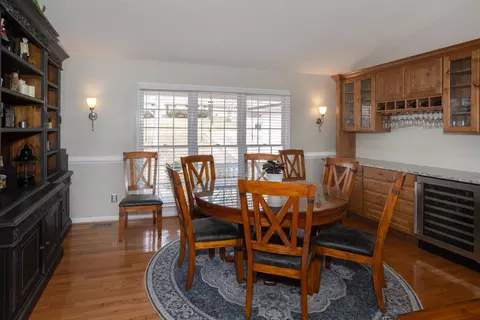 45 Rollingreen Rd, Greer, SC 29651 photo 4