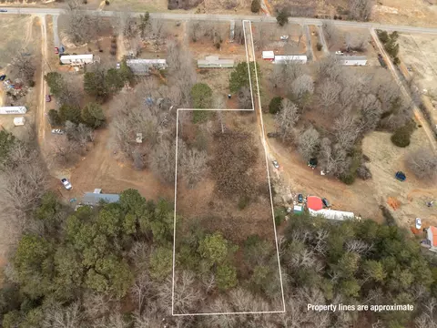 1415 Fairfield Rd, Chesnee, SC 29323