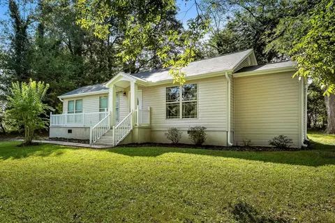 217 Prince St, Williamston, SC 29697 photo 2