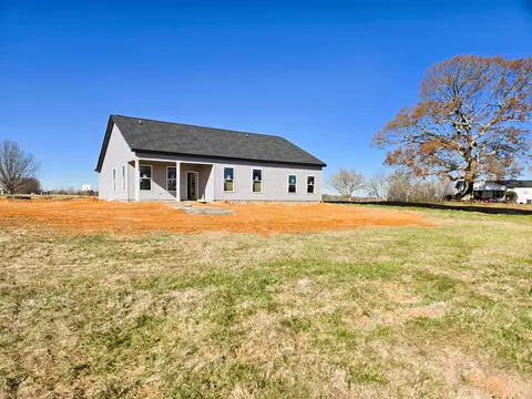 Exterior - 136 Jonah Rd, Gaffney, SC 29341 photo 4 of 5