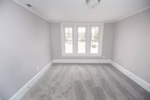Bedroom - 708 E Main St, Union, SC 29379 photo 6 of 7