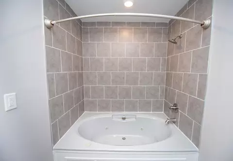 Bath - 708 E Main St, Union, SC 29379 photo 2 of 4
