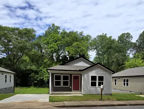 216 Caulder Cir, Spartanburg, SC 29306
