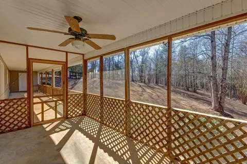 165 Commodore Dr, Duncan, SC 29334 photo 41