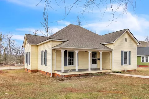 11 A St, Inman, SC 29349