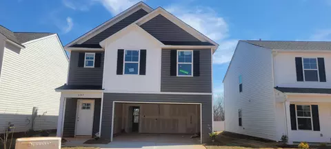 6047 Willutuck Dr, Boiling Springs, SC 29316