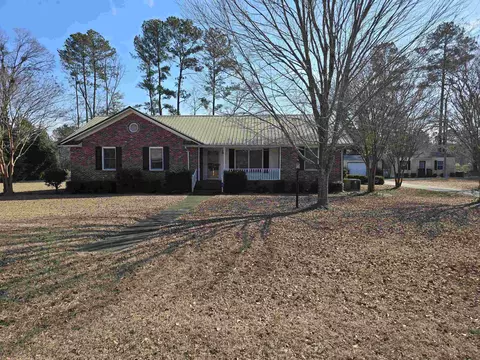 197 Charles St, Bamberg, SC 29003