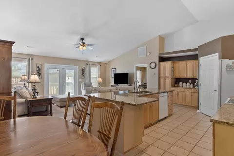 194 Clearview Cir, Greer, SC 29651 photo 5